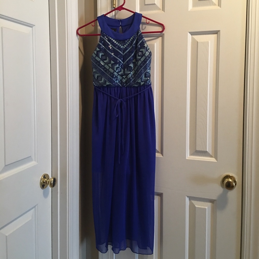Kohl’s girls sequins floor length dress